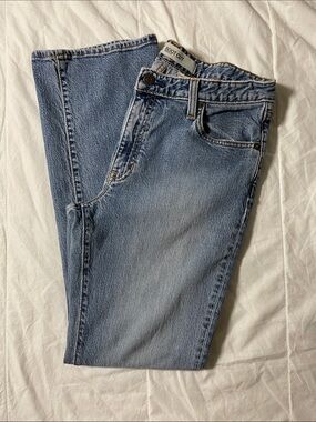 GAP Women's Vinatge Medium Wash Bootcut Jeans